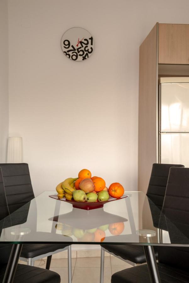 Penthouse Apartment In Downtown With Seaview 이라클리온 외부 사진