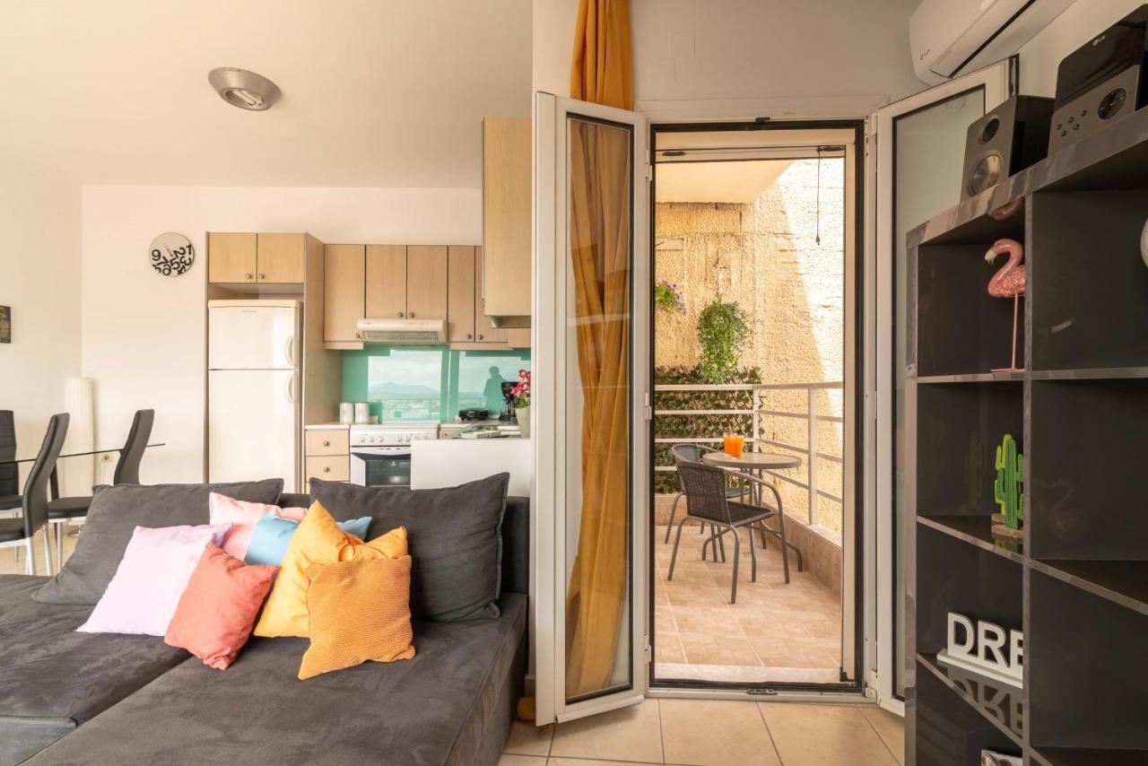 Penthouse Apartment In Downtown With Seaview 이라클리온 외부 사진