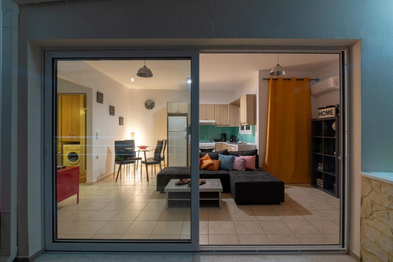 Penthouse Apartment In Downtown With Seaview 이라클리온 외부 사진